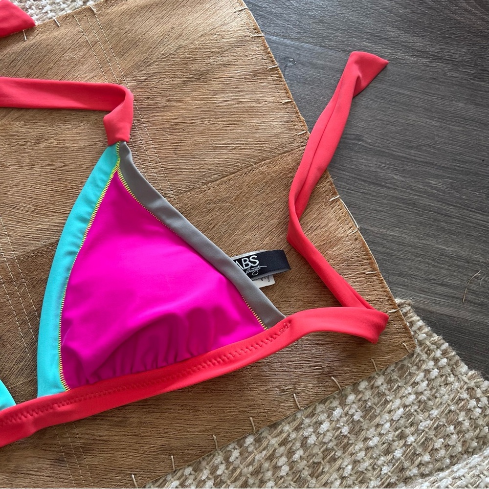 ABS Allen Schwartz Tri-Color Bikini Top Halter Pink Sz 8 - Picture 2 of 7
